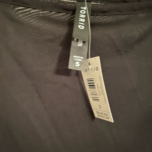 Torrid Black Mesh Swim Suit Cover Up Size 5 - Picture 2 of 2